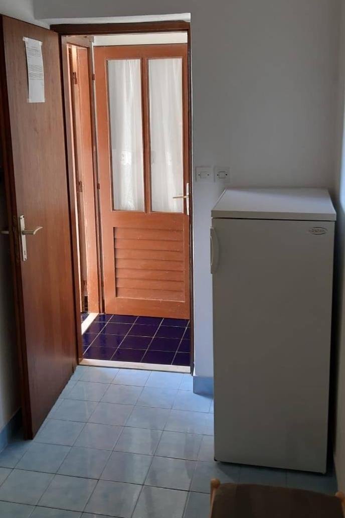 Apartments By The Sea Kabli, Peljesac - 10225 Brijesta Room photo
