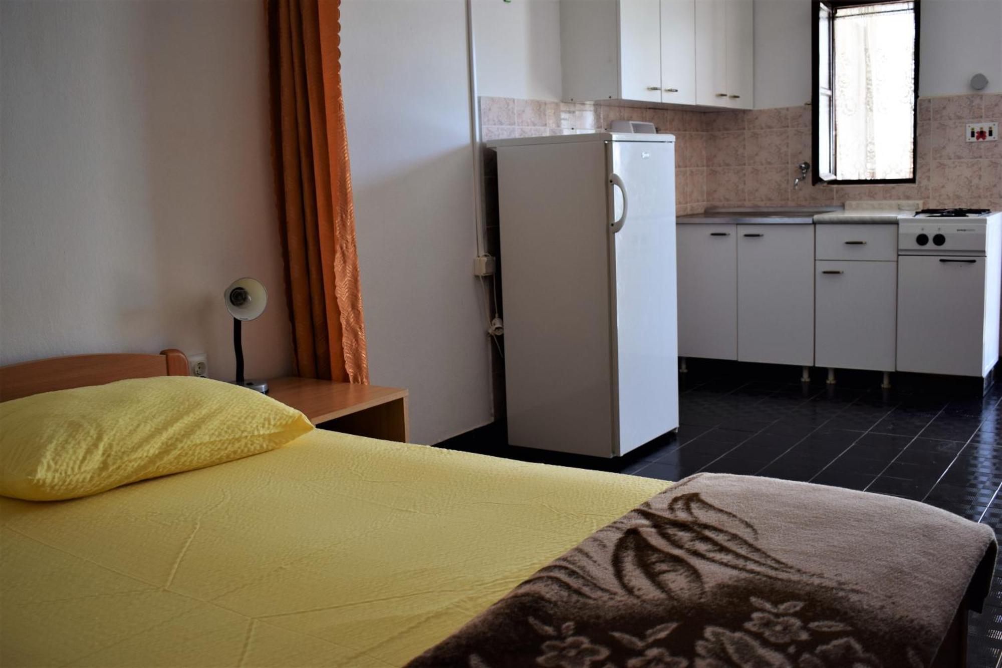 Apartments By The Sea Kabli, Peljesac - 10225 Brijesta Room photo